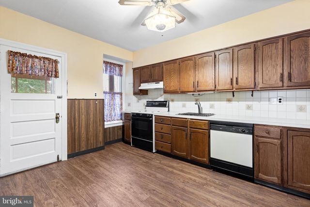 129 W NIPPON ST, Philadelphia, PA 19119