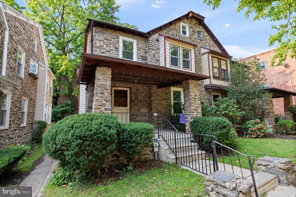 129 W NIPPON ST, PHILADELPHIA, PA 19119 — photo 2