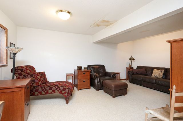 2811 SE 22nd Street 930, Des Moines, IA 50320