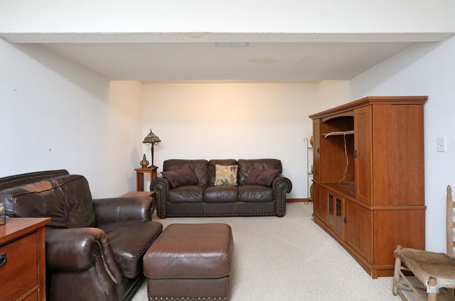 2811 SE 22nd Street 930, Des Moines, IA 50320