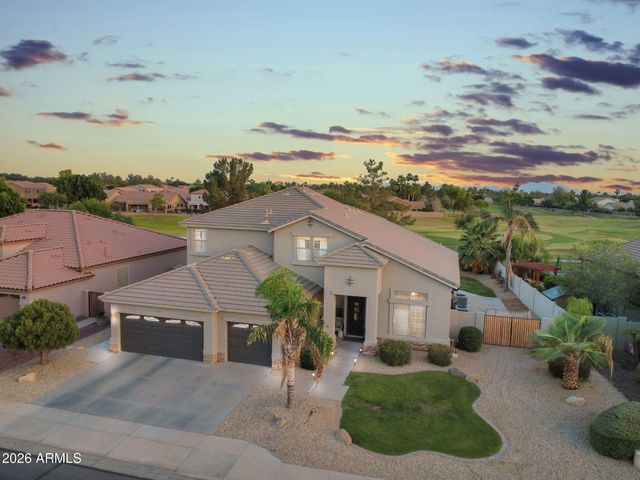 9737 E LOBO Avenue, Mesa, AZ 85209