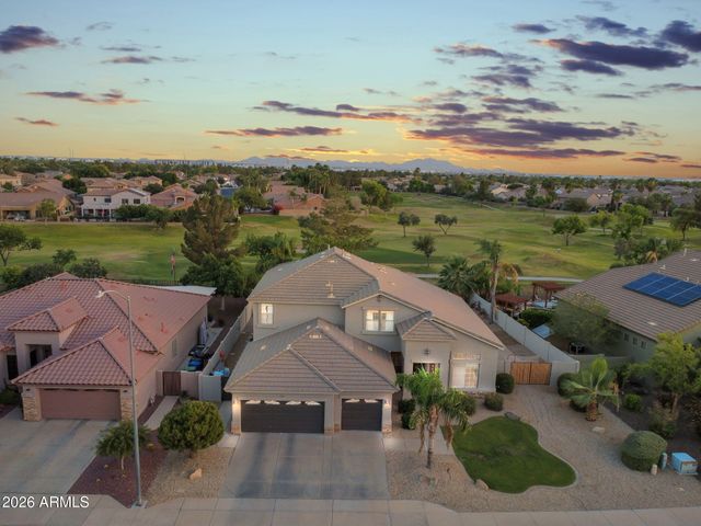 9737 E LOBO Avenue, Mesa, AZ 85209