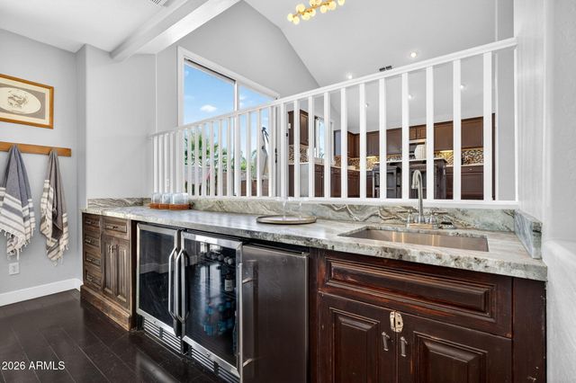 9737 E LOBO Avenue, Mesa, AZ 85209