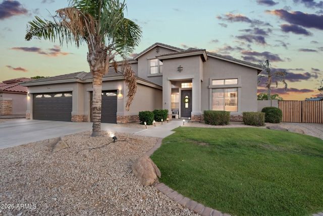 9737 E LOBO Avenue, Mesa, AZ 85209