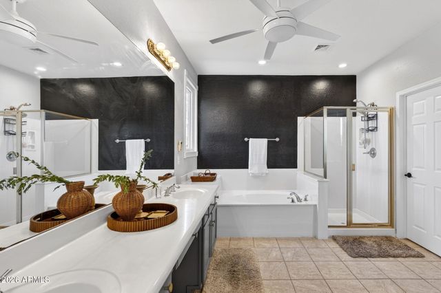 9737 E LOBO Avenue, Mesa, AZ 85209