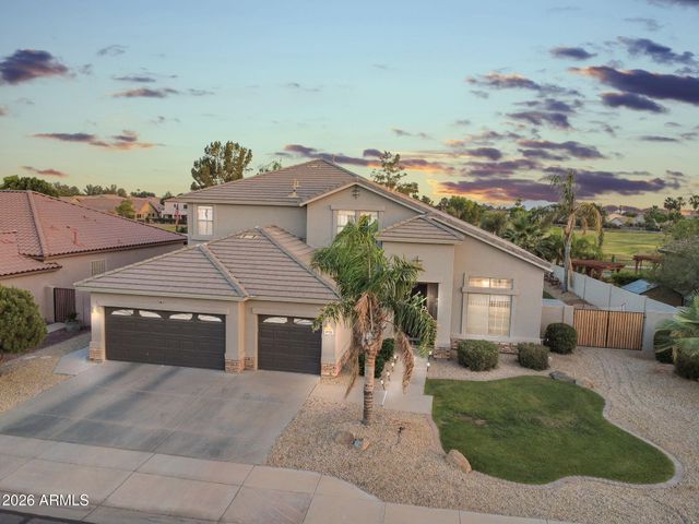 9737 E LOBO Avenue, Mesa, AZ 85209