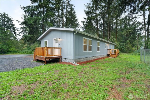 390 Mira Court SE, Ocean Shores, WA 98569