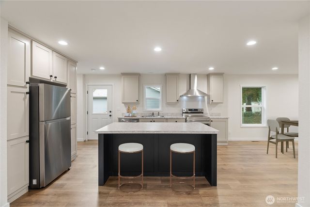 390 Mira Court SE, Ocean Shores, WA 98569