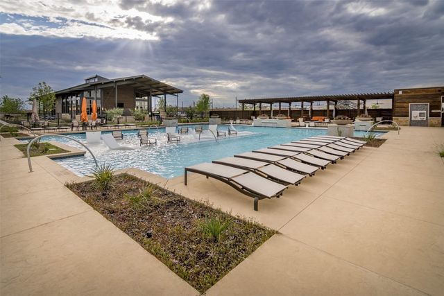 7808 Pondview Lane, Fort Worth, TX 76123