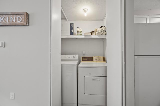 1353 Barnett Road, Columbus, OH 43227