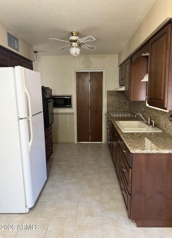 5822 E DUNCAN Street, Mesa, AZ 85205