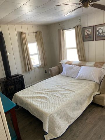 11229 Lake Street, Chippewa Twp, MI 49631