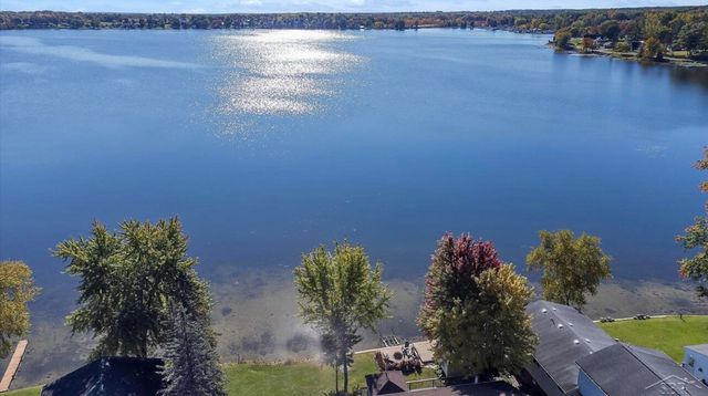 11229 Lake Street, Chippewa Twp, MI 49631