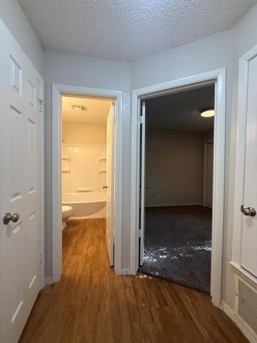 12214 Tyson CV B, Austin, TX 78758