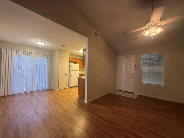 12214 Tyson CV B, Austin, TX 78758