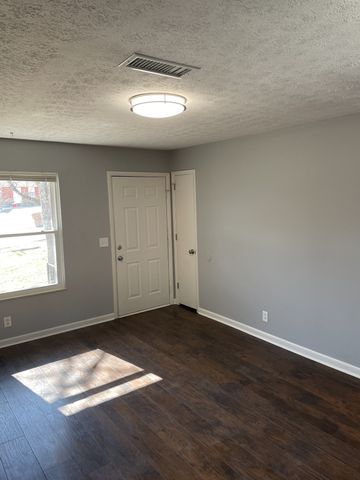 715 Virginia Ave, Nashville, TN 37216