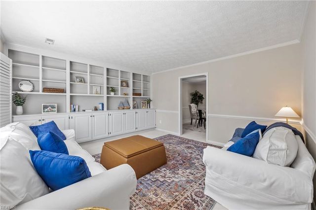 155 Sandpiper ST, Newport News, VA 23602