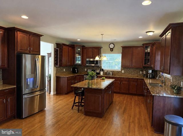 35 LACEY RD, Whiting, NJ 08759