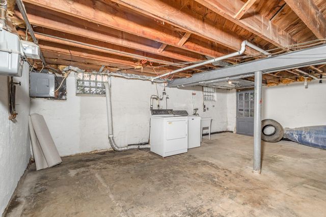 56 Grand Avenue, Florence, KY 41042