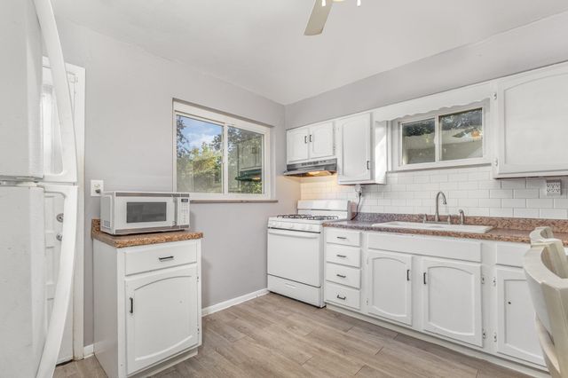 56 Grand Avenue, Florence, KY 41042