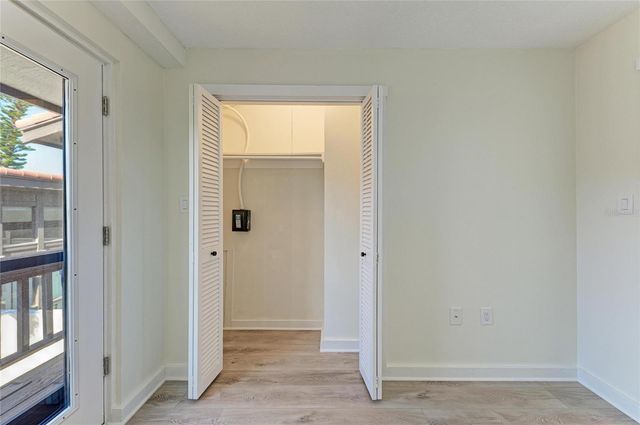 800 S BLVD OF THE PRESIDENTS 9, Sarasota, FL 34236