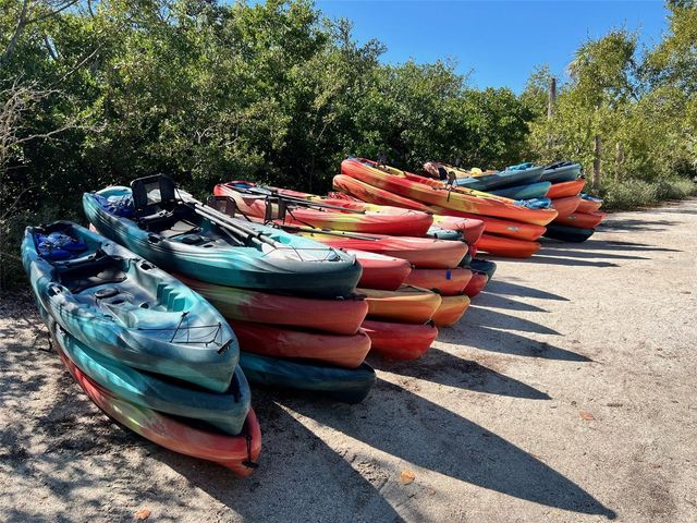 800 S BLVD OF THE PRESIDENTS 9, Sarasota, FL 34236