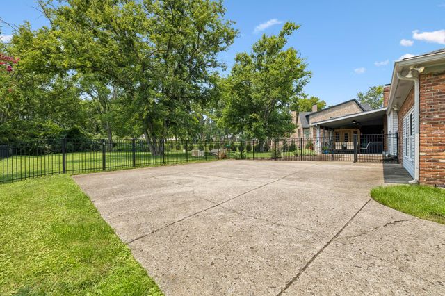 1507 Puryear Pl, Brentwood, TN 37027