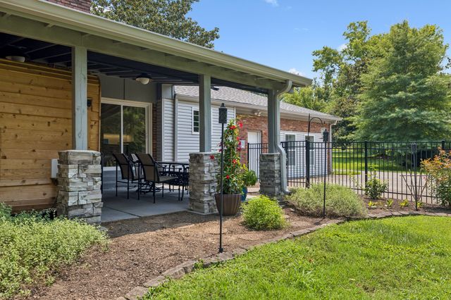 1507 Puryear Pl, Brentwood, TN 37027