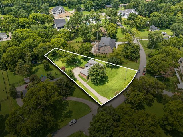 1507 Puryear Pl, Brentwood, TN 37027