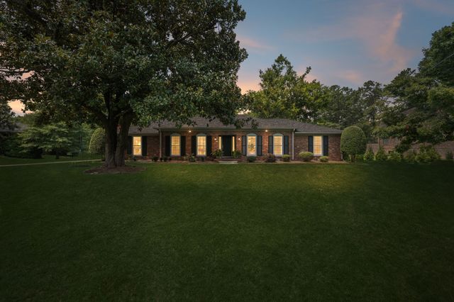1507 Puryear Pl, Brentwood, TN 37027