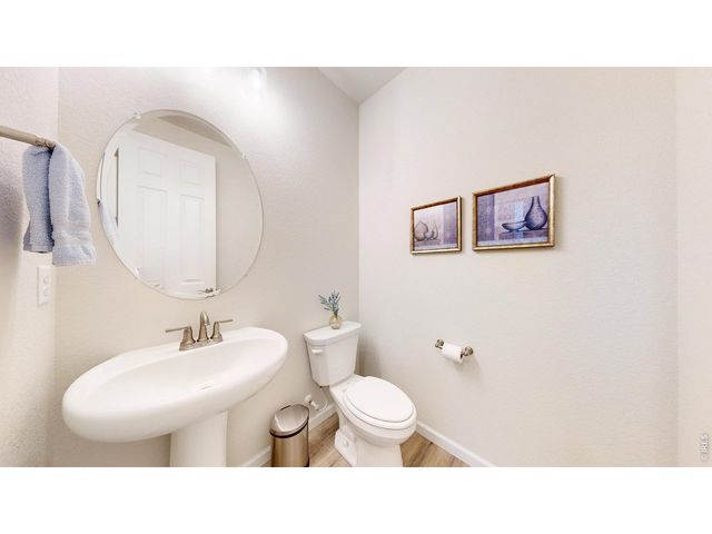 6465 Union Creek Dr, Loveland, CO 80538