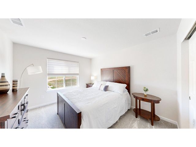 6465 Union Creek Dr, Loveland, CO 80538