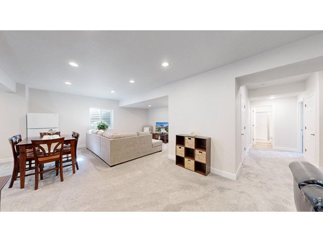 6465 Union Creek Dr, Loveland, CO 80538