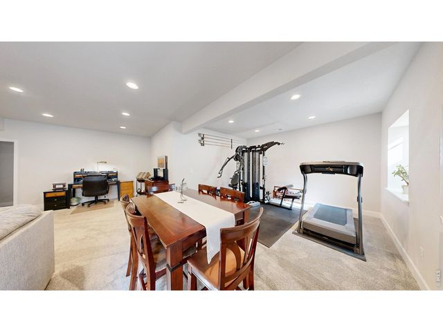 6465 Union Creek Dr, Loveland, CO 80538