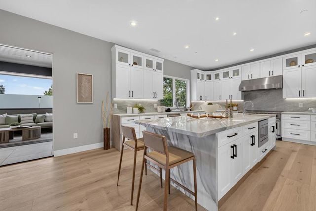 110 Sporleder Court, Los Gatos, CA 95032