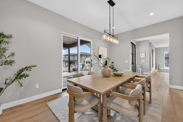 110 Sporleder Court, Los Gatos, CA 95032