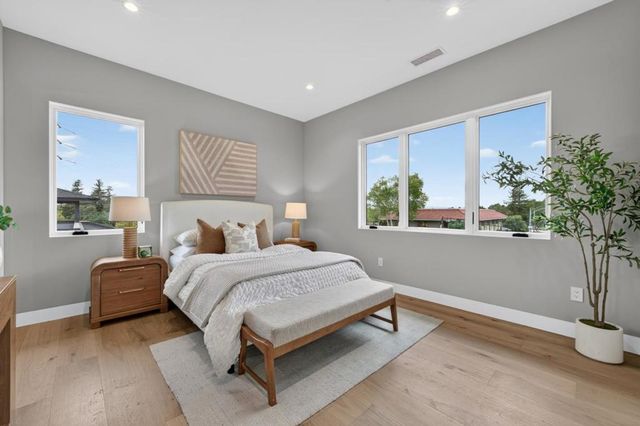 110 Sporleder Court, Los Gatos, CA 95032