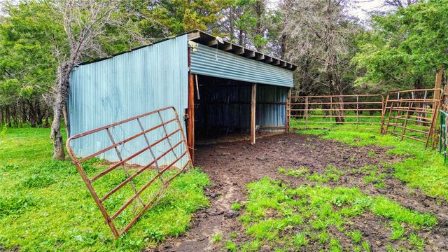 5921 Fm 636, Kerens, TX 75144