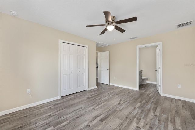 21 FISHER PLACE, Ocklawaha, FL 32179