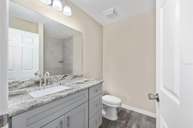 21 FISHER PLACE, Ocklawaha, FL 32179
