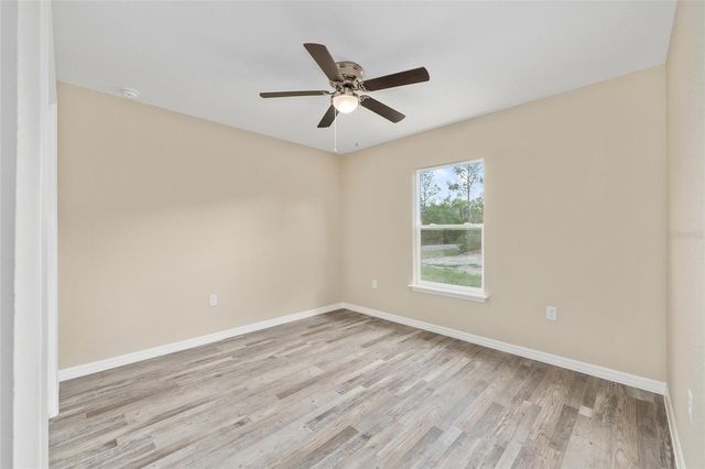 21 FISHER PLACE, Ocklawaha, FL 32179