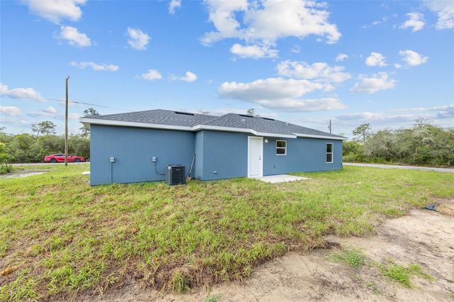 21 FISHER PLACE, Ocklawaha, FL 32179