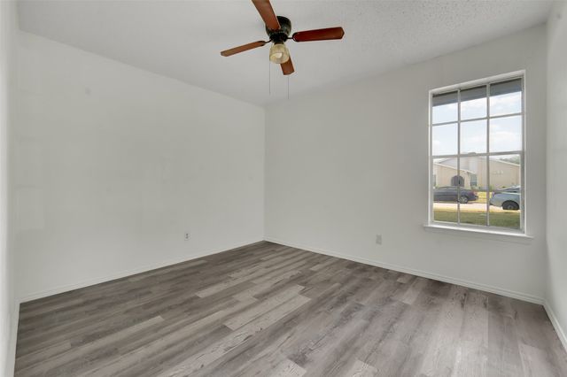 2135 Wheaton Drive, Richardson, TX 75081