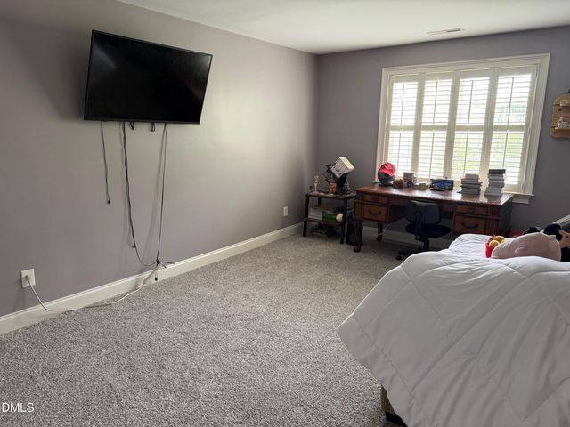 53 Westcliff Court, Clayton, NC 27527