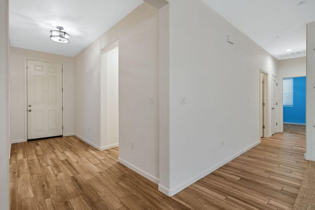 3096 Markham Street, Tulare, CA 93274