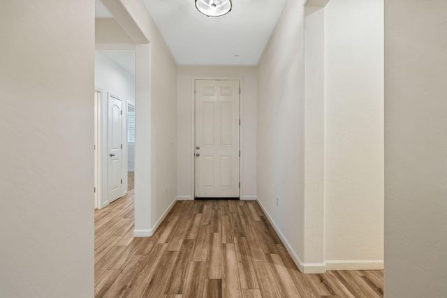 3096 Markham Street, Tulare, CA 93274