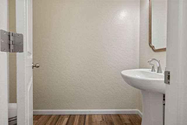 3096 Markham Street, Tulare, CA 93274