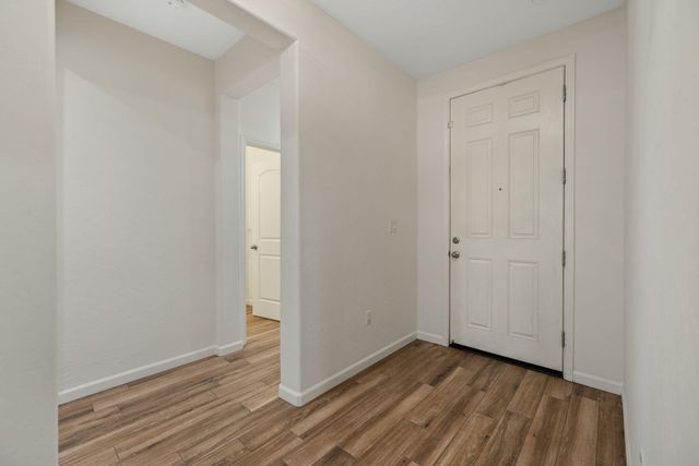 3096 Markham Street, Tulare, CA 93274