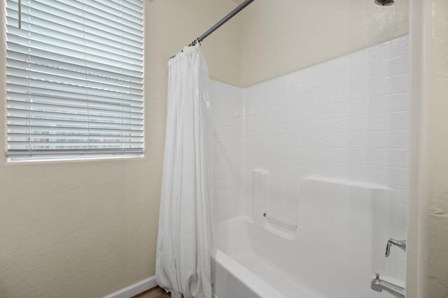 3096 Markham Street, Tulare, CA 93274