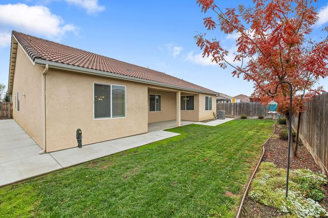 3096 Markham Street, Tulare, CA 93274